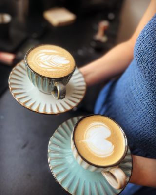 Tak které?😊😍🇮🇹 www.mojekafe.cz #cappuccino #cappucino #latteart #latteartgram #coffe #coffee #coffeetime #italy🇮🇹 #italy...